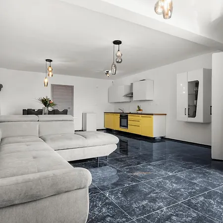 Apartment Viola